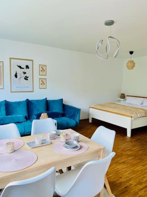 Appartamento And Calm In Düsseldorf